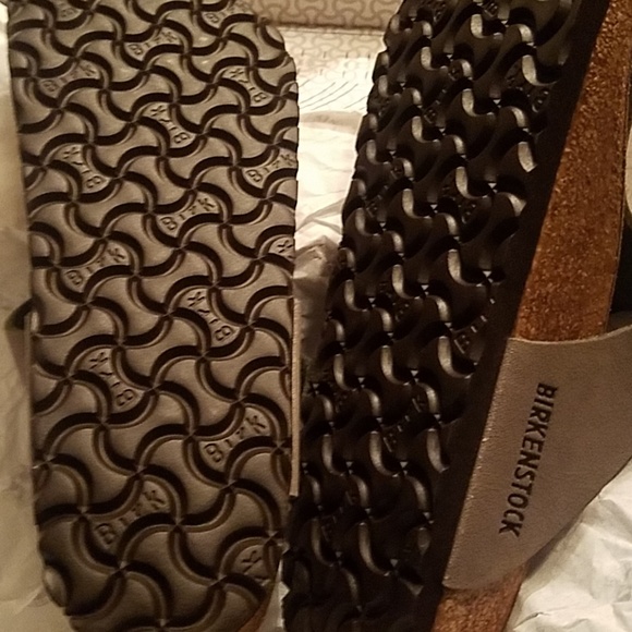 Nwt final sale Birkenstock stone color  7 - Picture 3 of 8